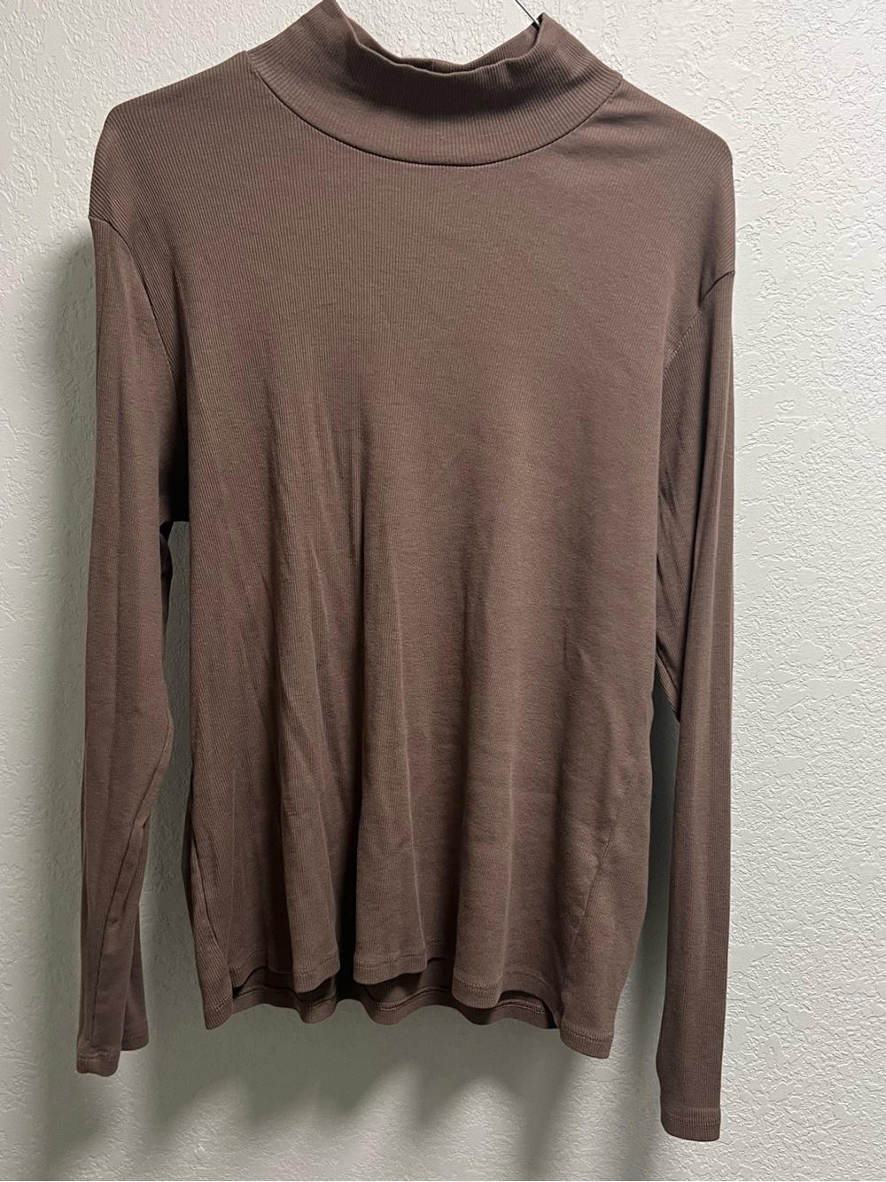 H&M Long Sleeve Mock Neck Brown Ribbed Top